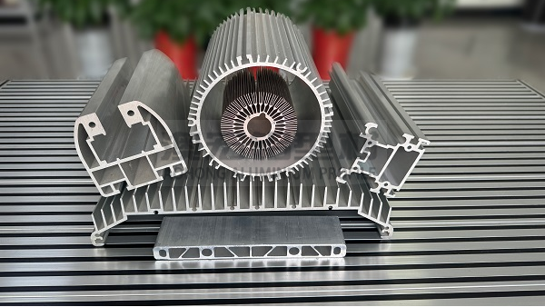 哪些行業適合工業鋁型材定制？