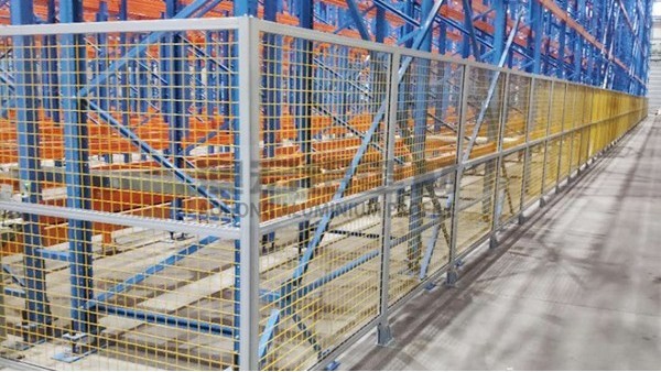 鋁型材圍欄憑什么成倉儲物流升級的優選？